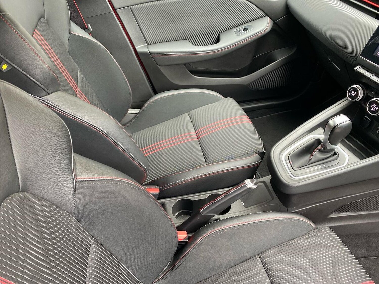 Used Renault Clio 2021 for sale - 78191490: Photo 15