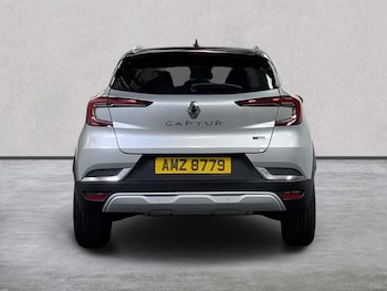 Used Renault Captur 2023 for sale - 79537746: Photo