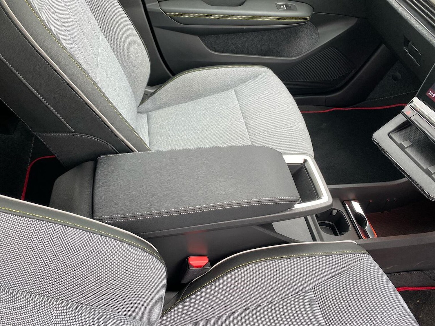 Used Renault Scenic E-Tech 2025 for sale - 78191512: Photo 15