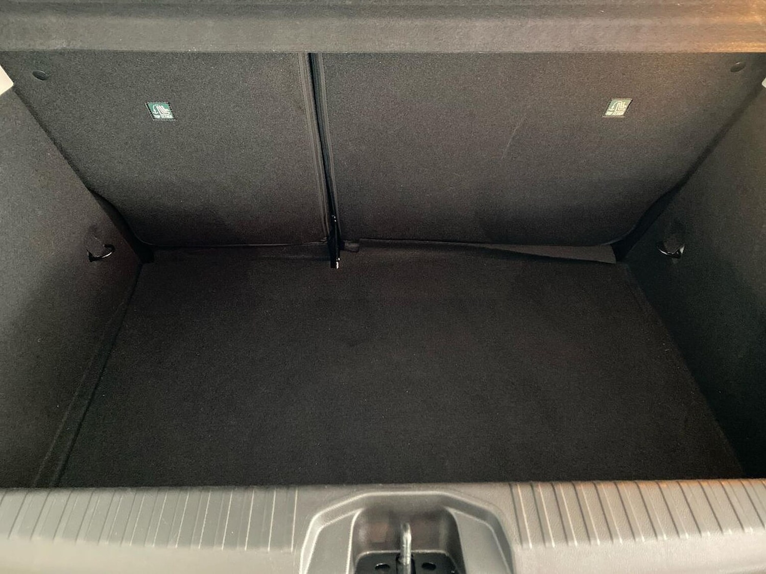 Used Renault Clio 2022 for sale - 76383328: Photo 17