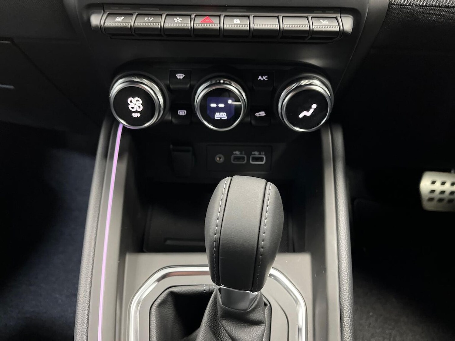 Used Renault Clio 2025 for sale - 76149541: Photo 12