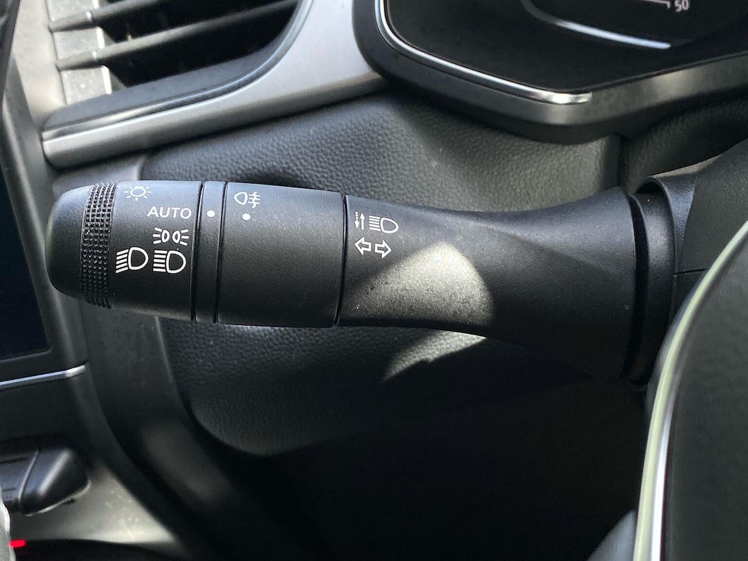 Used Renault Captur 2023 for sale - 76352545: Photo 27