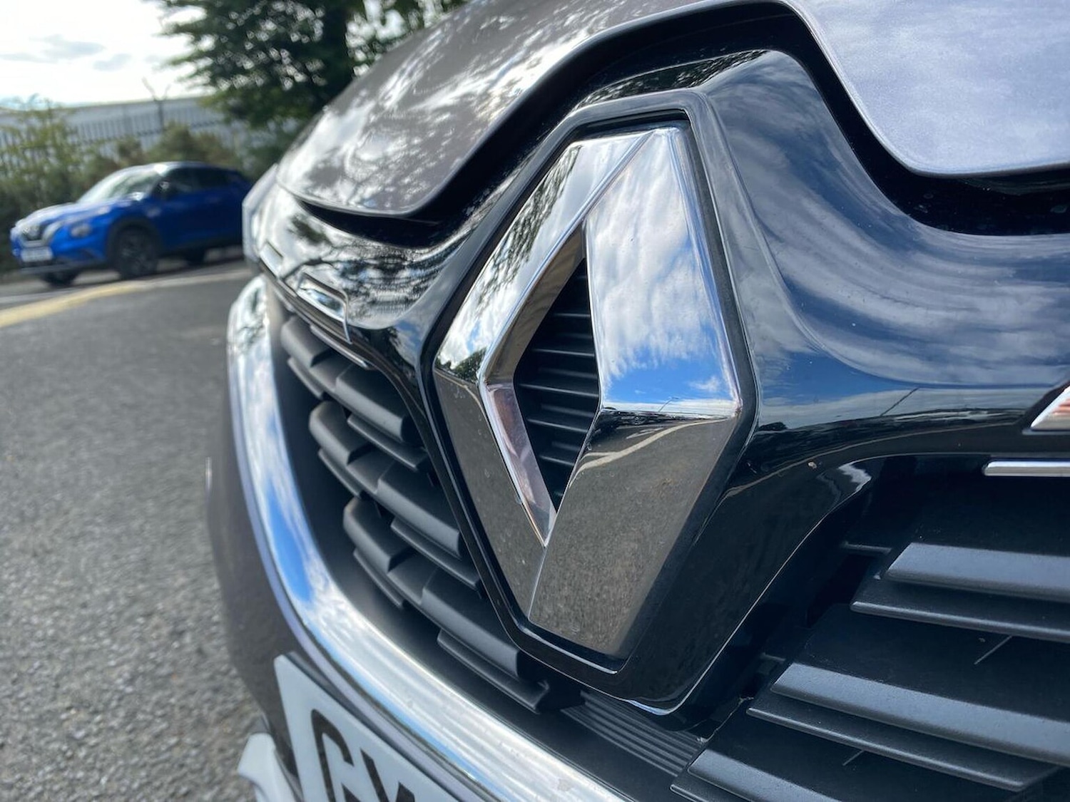 Used Renault Captur 2023 for sale - 76352545: Photo 28