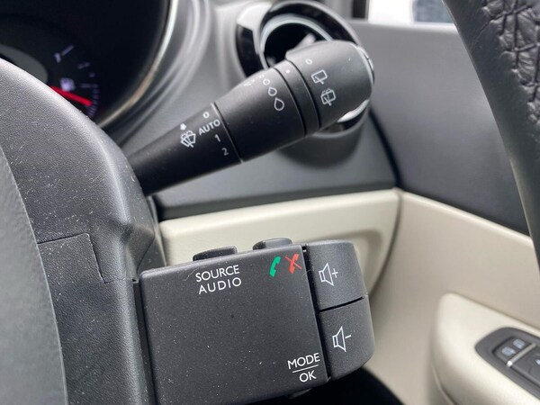 Used Renault Captur 2019 for sale - 76243896: Photo 28