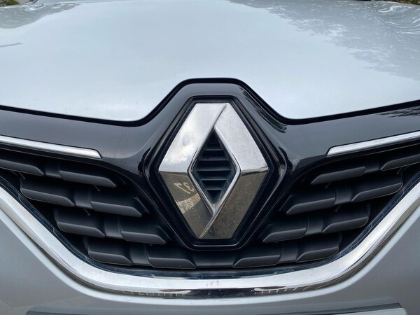 Used Renault Captur 2019 for sale - 76243896: Photo 29