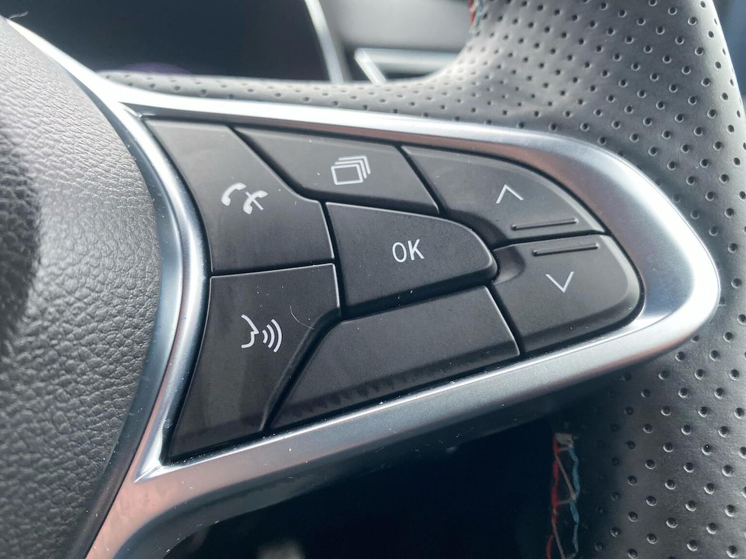 Used Renault Clio 2023 for sale - 78191495: Photo 28