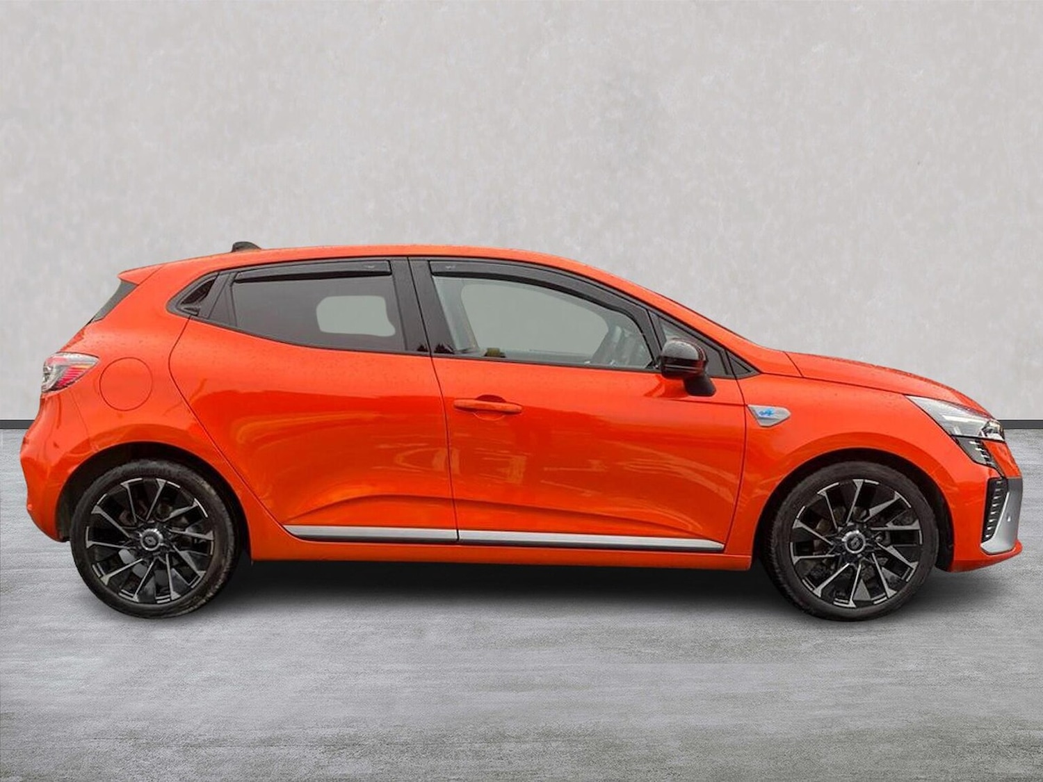 Used Renault Clio 2023 for sale - 78191495: Photo 5