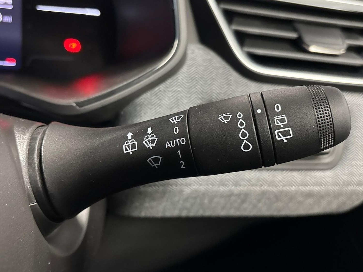 Used Renault Clio 2025 for sale - 76149543: Photo 27