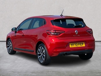 Used Renault Clio 2023 for sale - 79162511: Photo