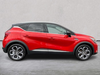 Used Renault Captur 2023 for sale - 78633340: Photo