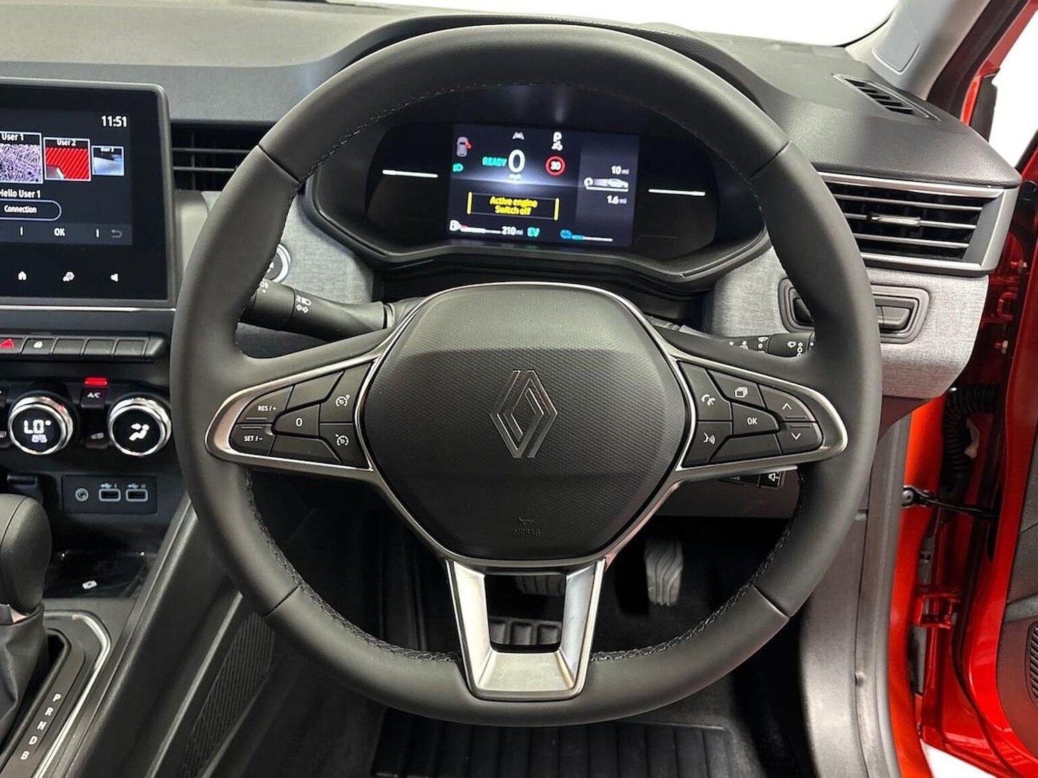 Used Renault Clio 2025 for sale - 76149536: Photo 9