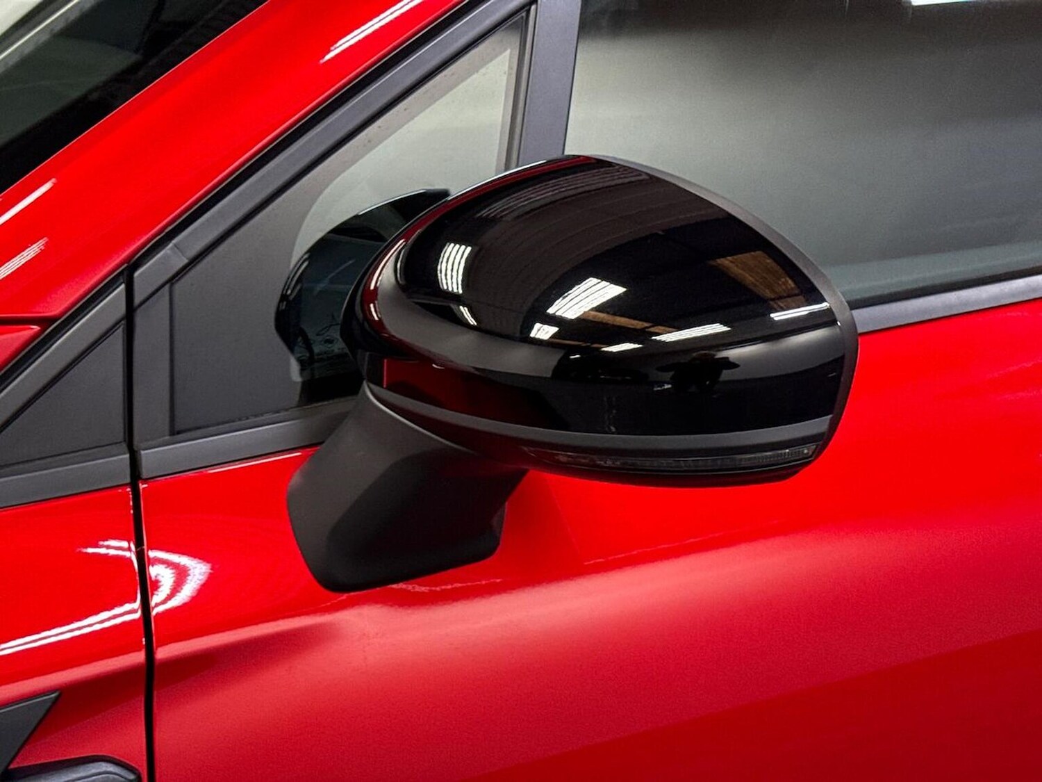 Used Renault Captur 2023 for sale - 78191504: Photo 32