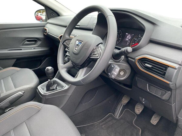 Used Dacia Sandero Stepway 2022 for sale - 76288556: Photo 15