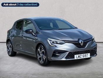 Used Renault Clio 2023 for sale - 79143352: Photo