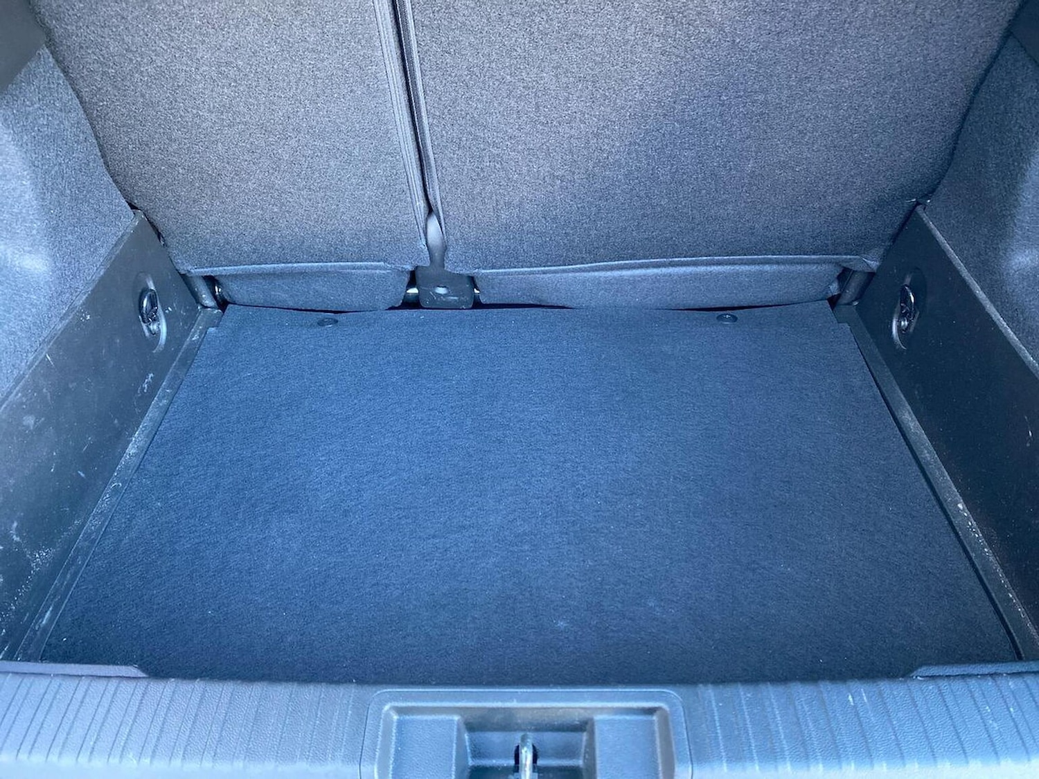 Used Renault Captur 2022 for sale - 76342961: Photo 17