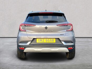 Used Renault Captur 2023 for sale - 76426727: Photo