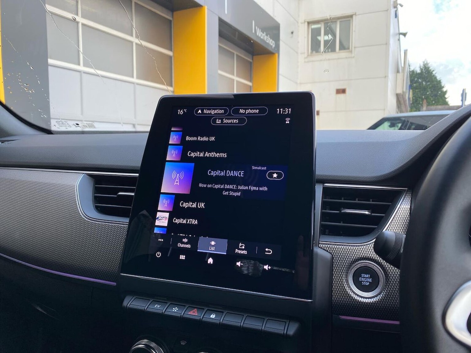 Used Renault Arkana 2024 for sale - 76492452: Photo 11