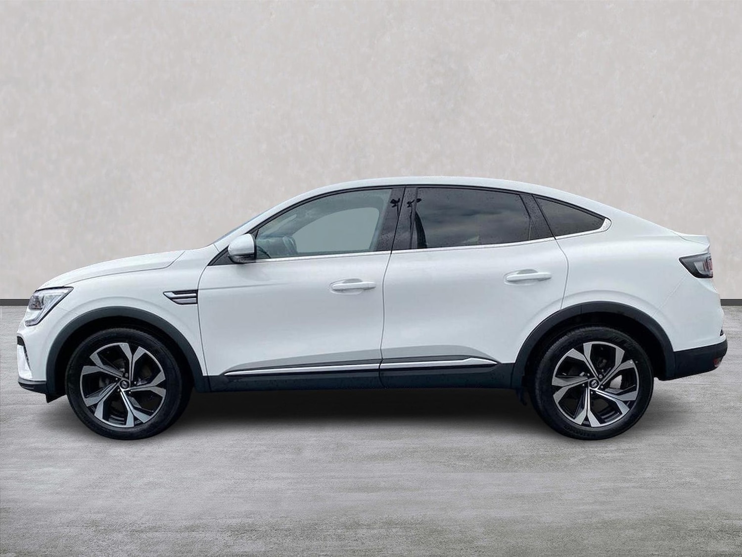 Used Renault Arkana 2024 for sale - 76492452: Photo 19