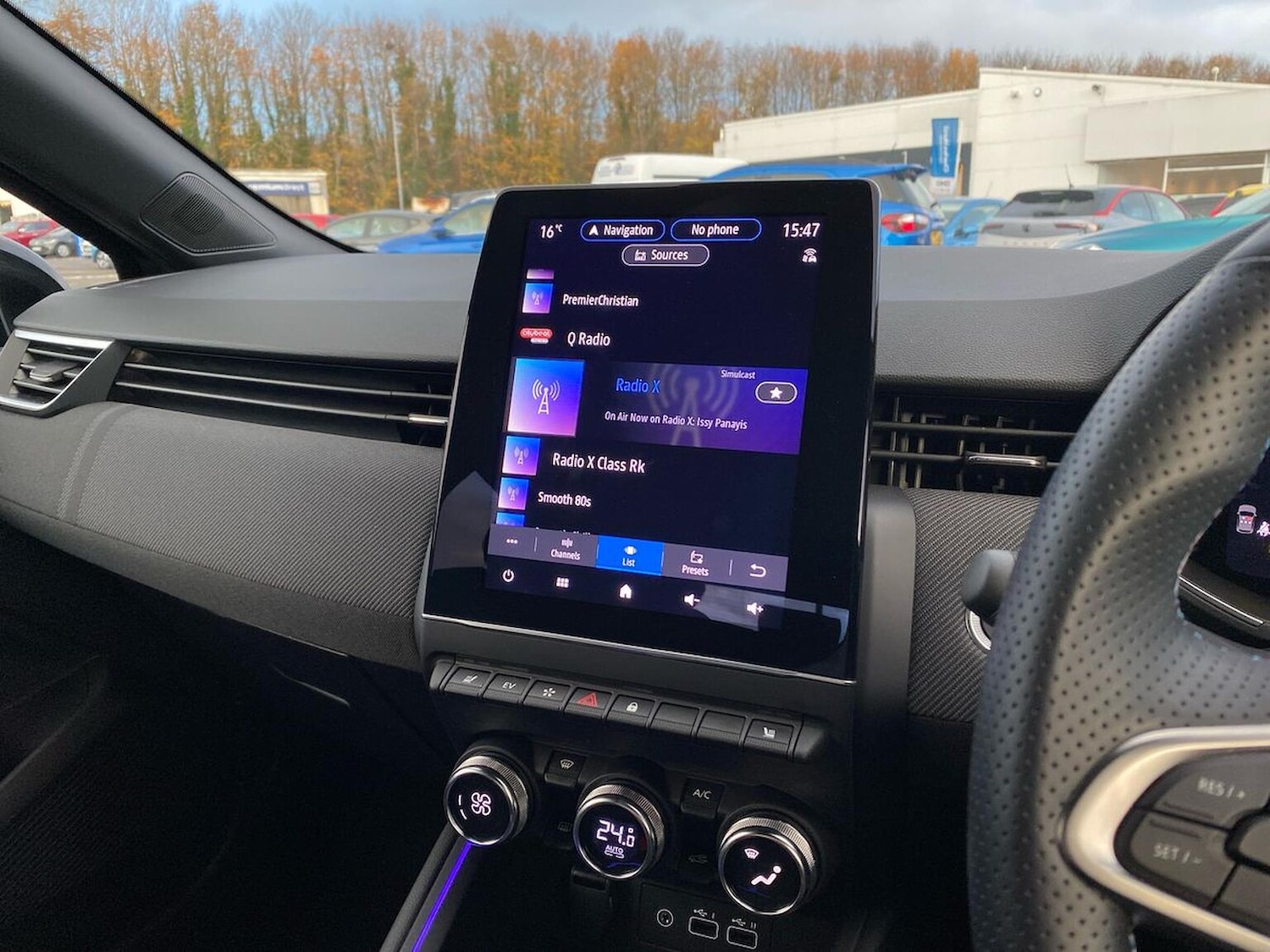 Used Renault Clio 2025 for sale - 76920101: Photo 11