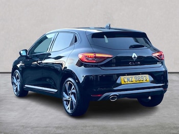 Used Renault Clio 2024 for sale - 76340553: Photo