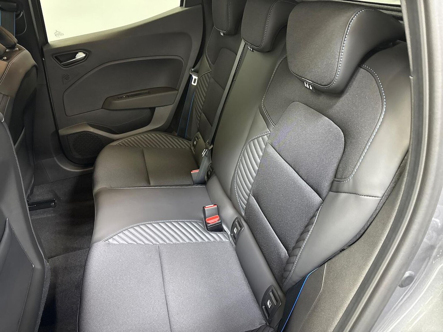 Used Renault Clio 2025 for sale - 77489677: Photo 16