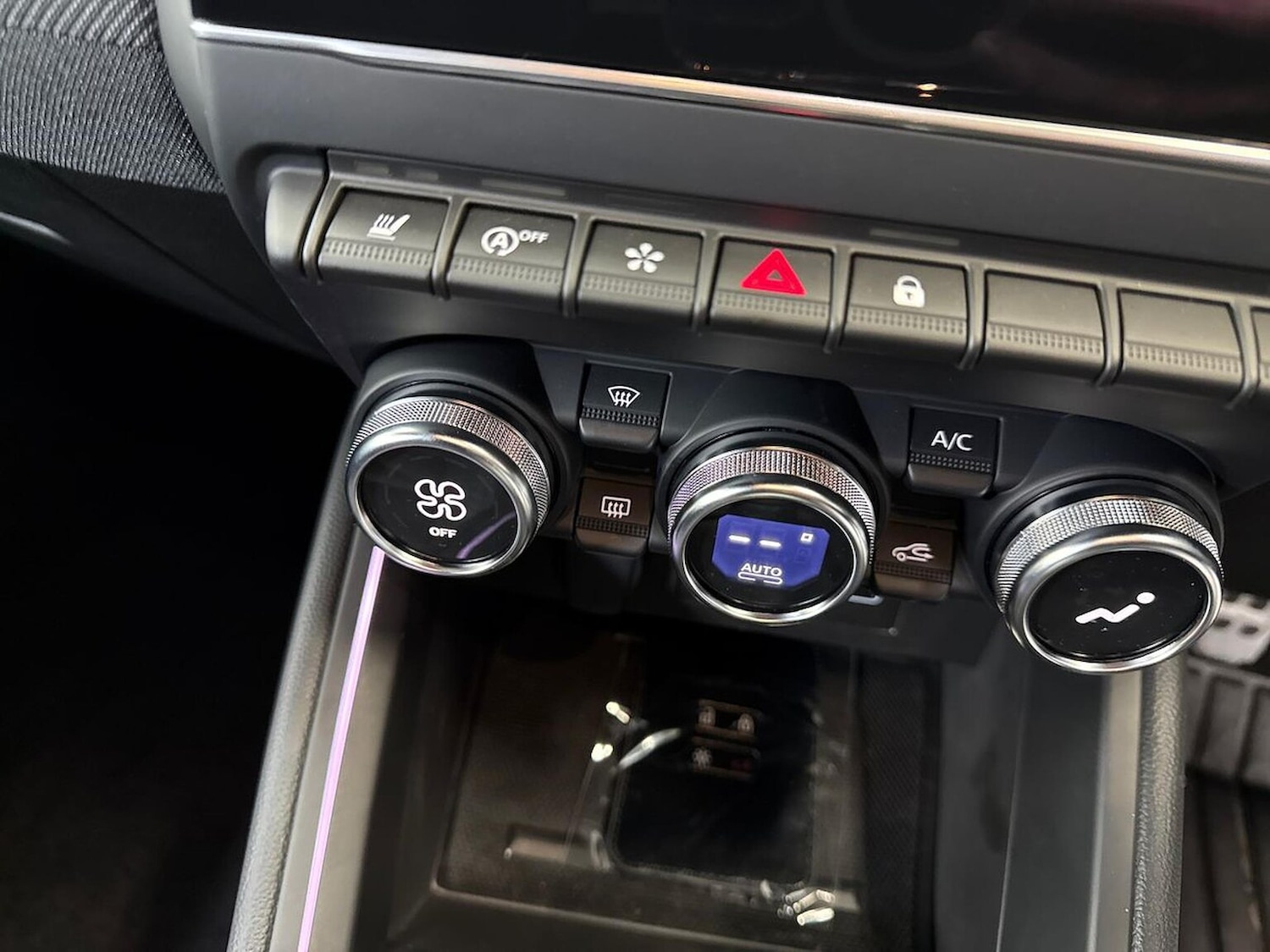 Used Renault Clio 2025 for sale - 77489677: Photo 22