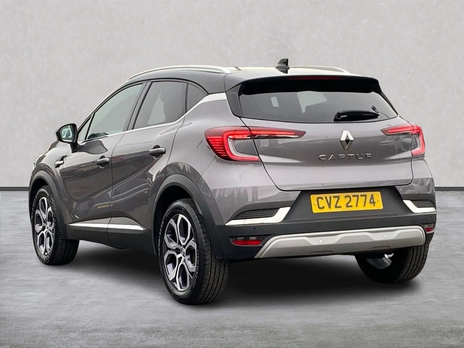 Used Renault Captur 2024 for sale - 76134269: Photo 2