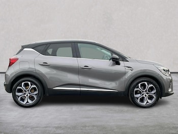 Used Renault Captur 2024 for sale - 76134269: Photo 3