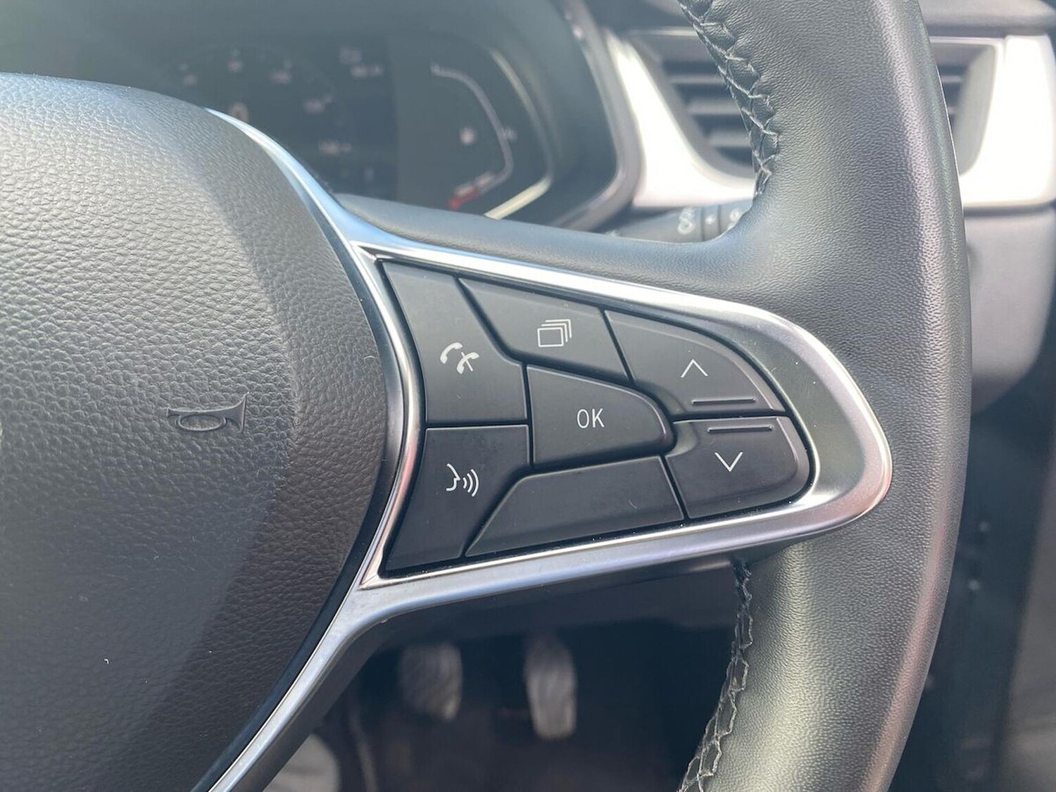 Used Renault Captur 2024 for sale - 78191501: Photo 28