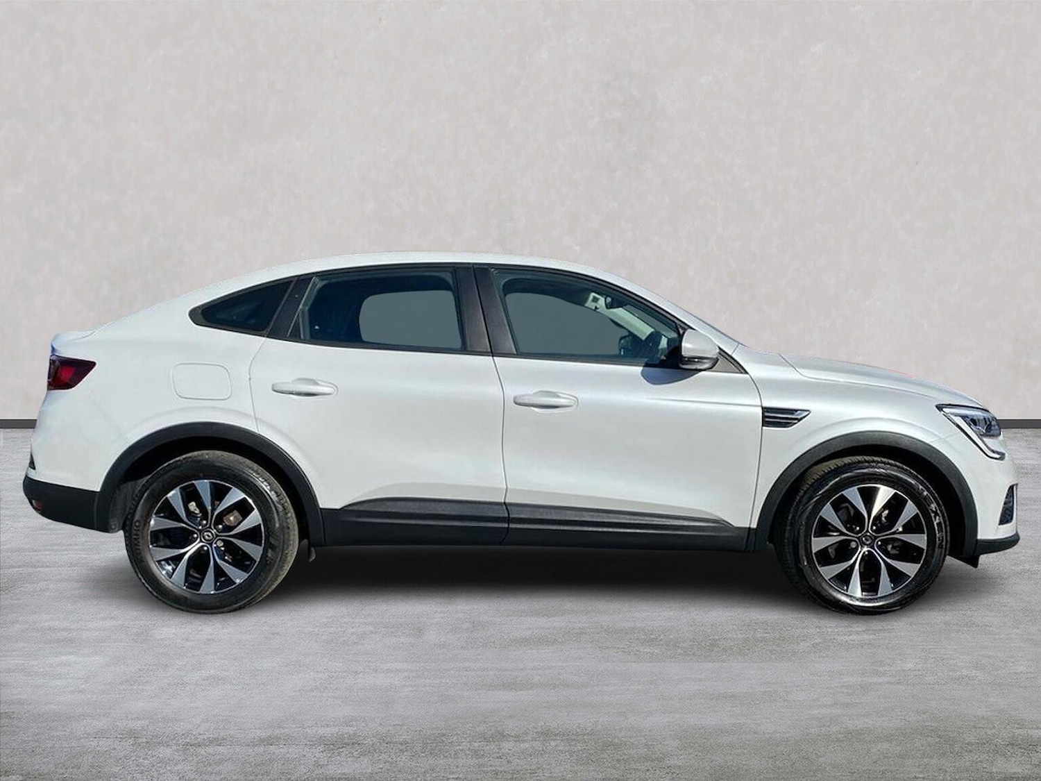 Used Renault Arkana 2022 for sale - 76107180: Photo 3
