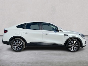 Used Renault Arkana 2022 for sale - 76107180: Photo