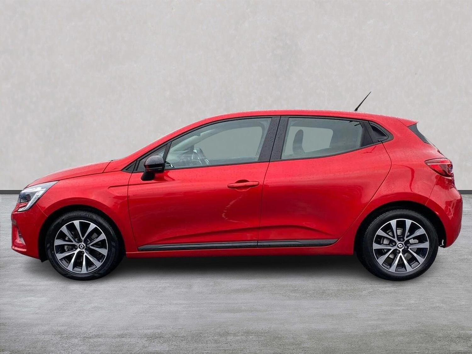 Used Renault Clio 2022 for sale - 76455220: Photo 19