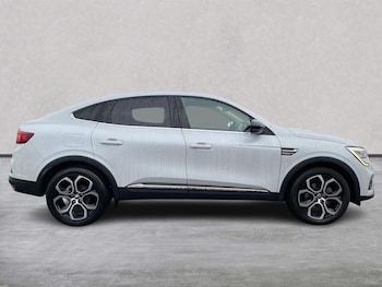 Used Renault Arkana 2022 for sale - 76945940: Photo