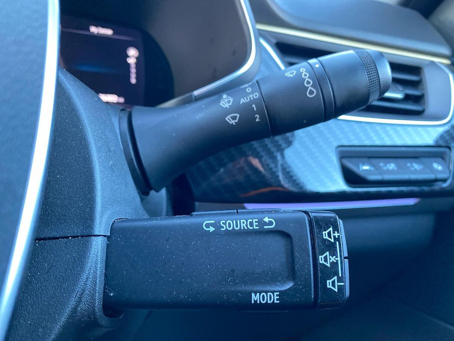 Used Renault Arkana 2023 for sale - 76492446: Photo 28