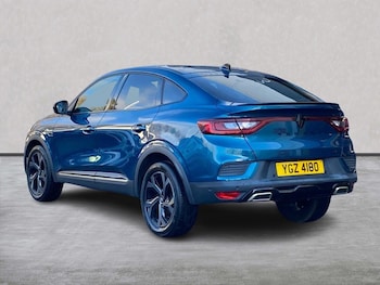 Used Renault Arkana 2023 for sale - 76492446: Photo