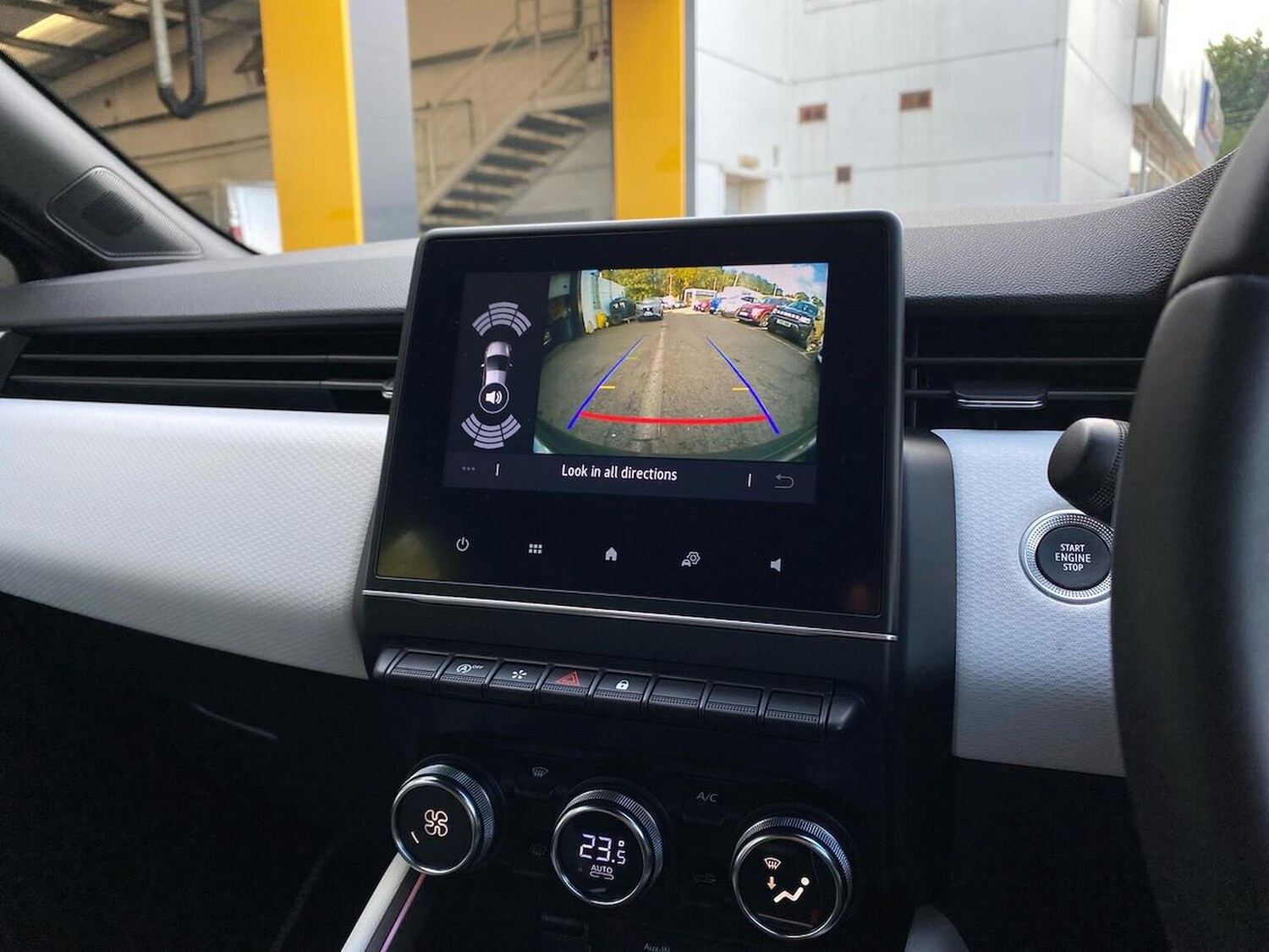 Used Renault Clio 2021 for sale - 76077769: Photo 23