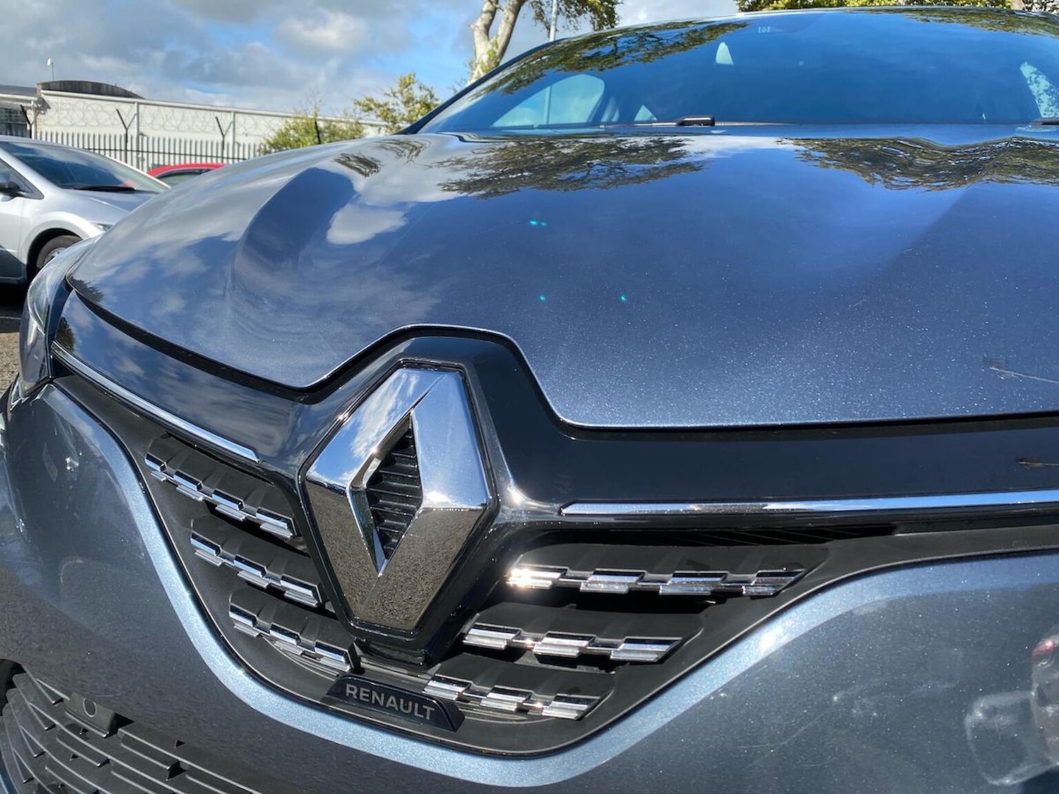 Used Renault Clio 2021 for sale - 76077769: Photo 30