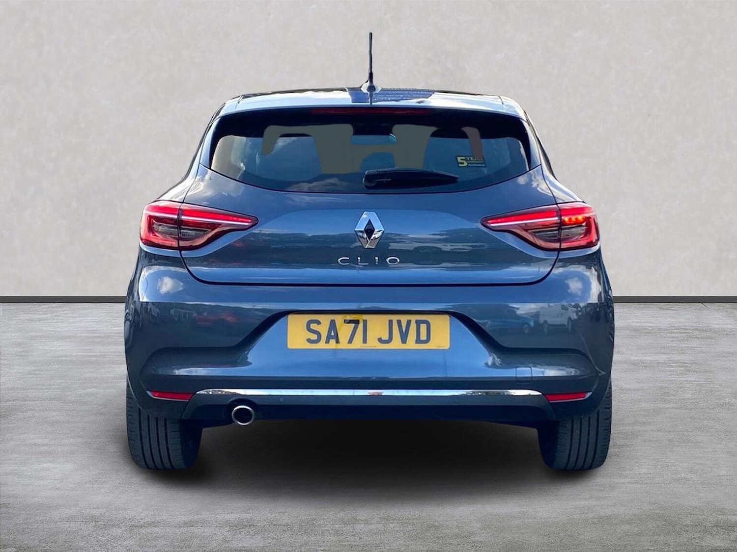 Used Renault Clio 2021 for sale - 76077769: Photo 4