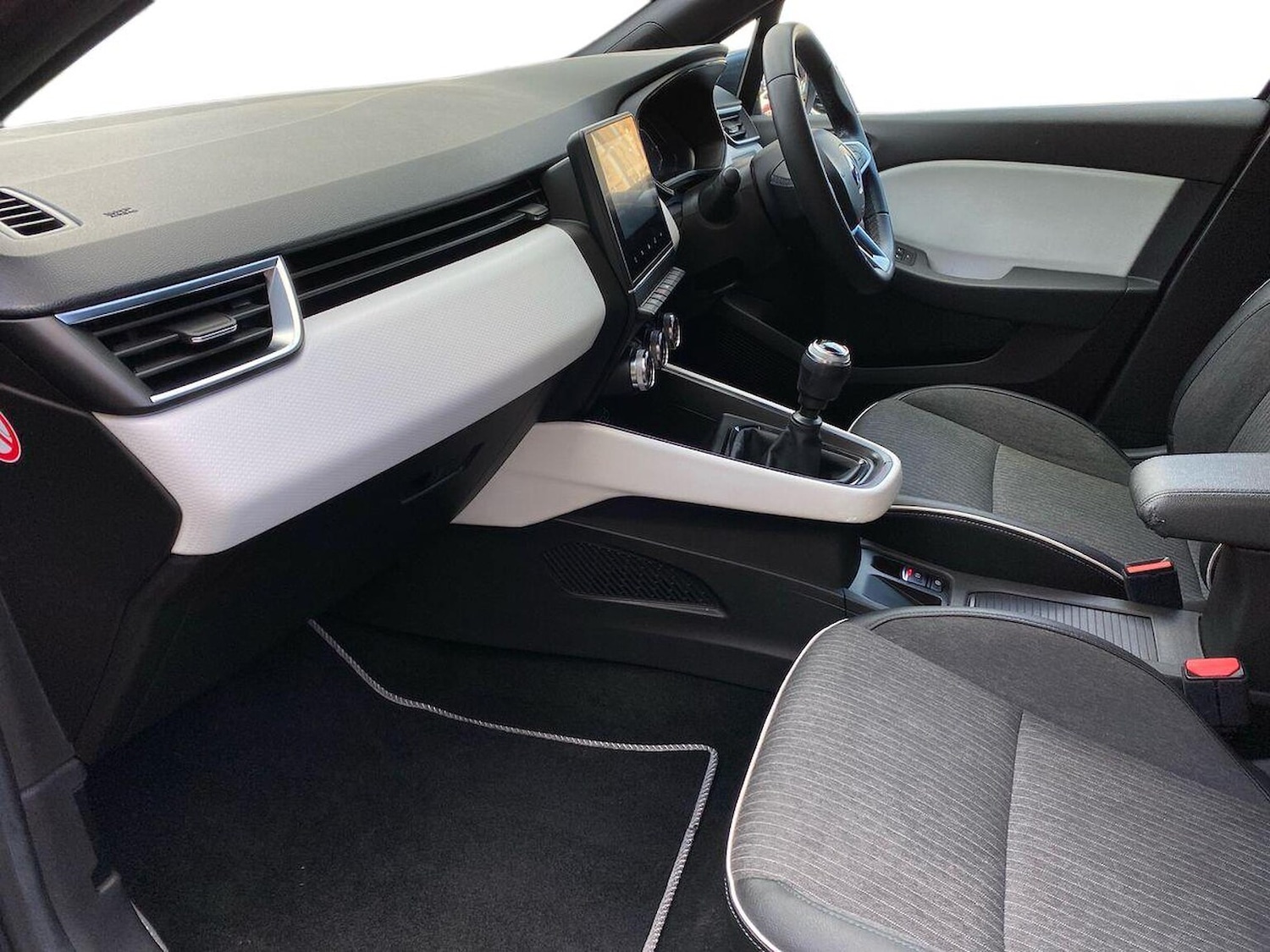 Used Renault Clio 2021 for sale - 76077769: Photo 7