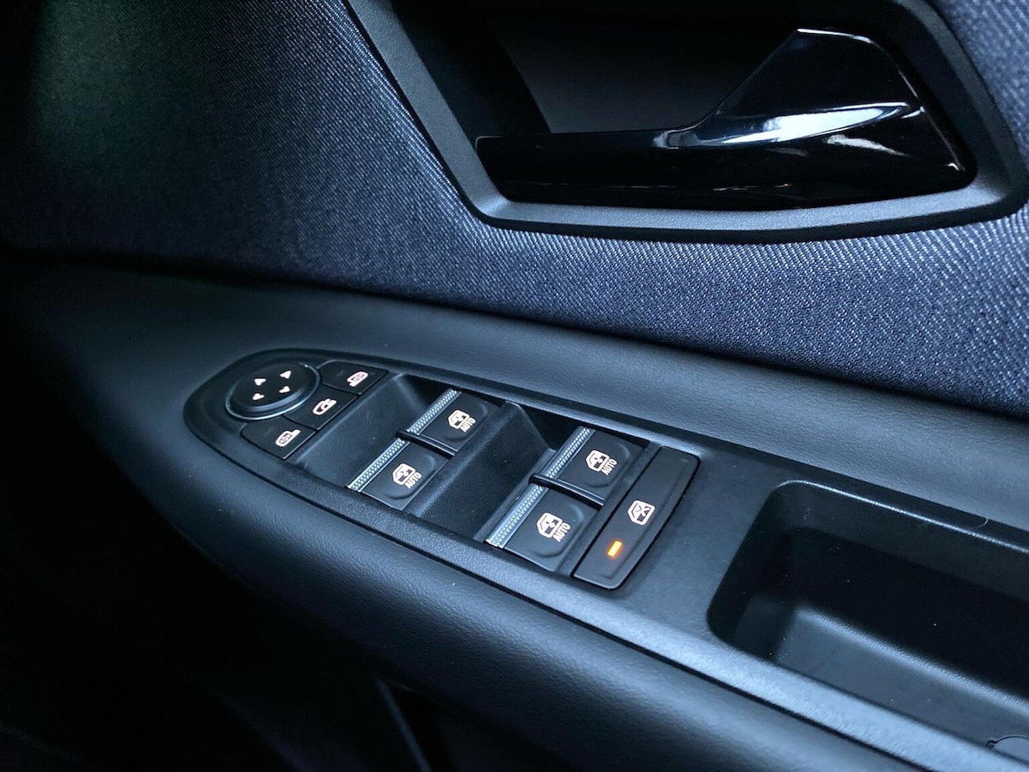 Used Renault 5 2025 for sale - 76541841: Photo 21