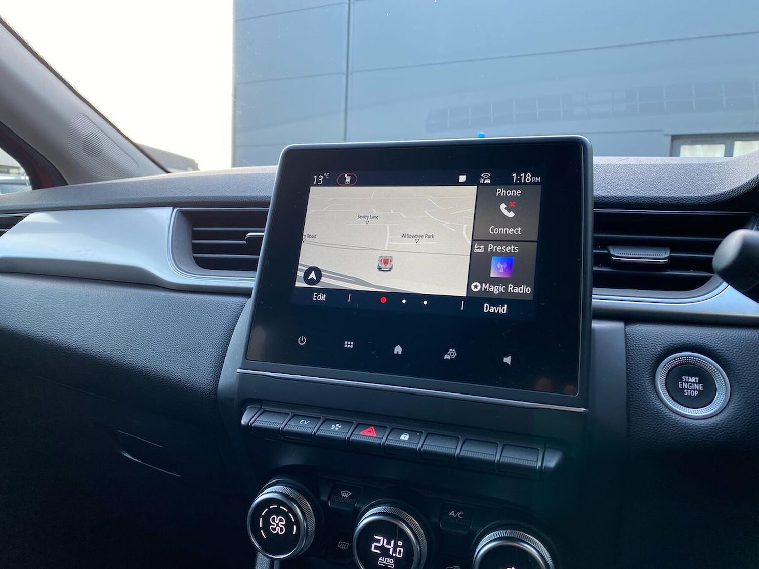 Used Renault Captur 2023 for sale - 76837128: Photo 11