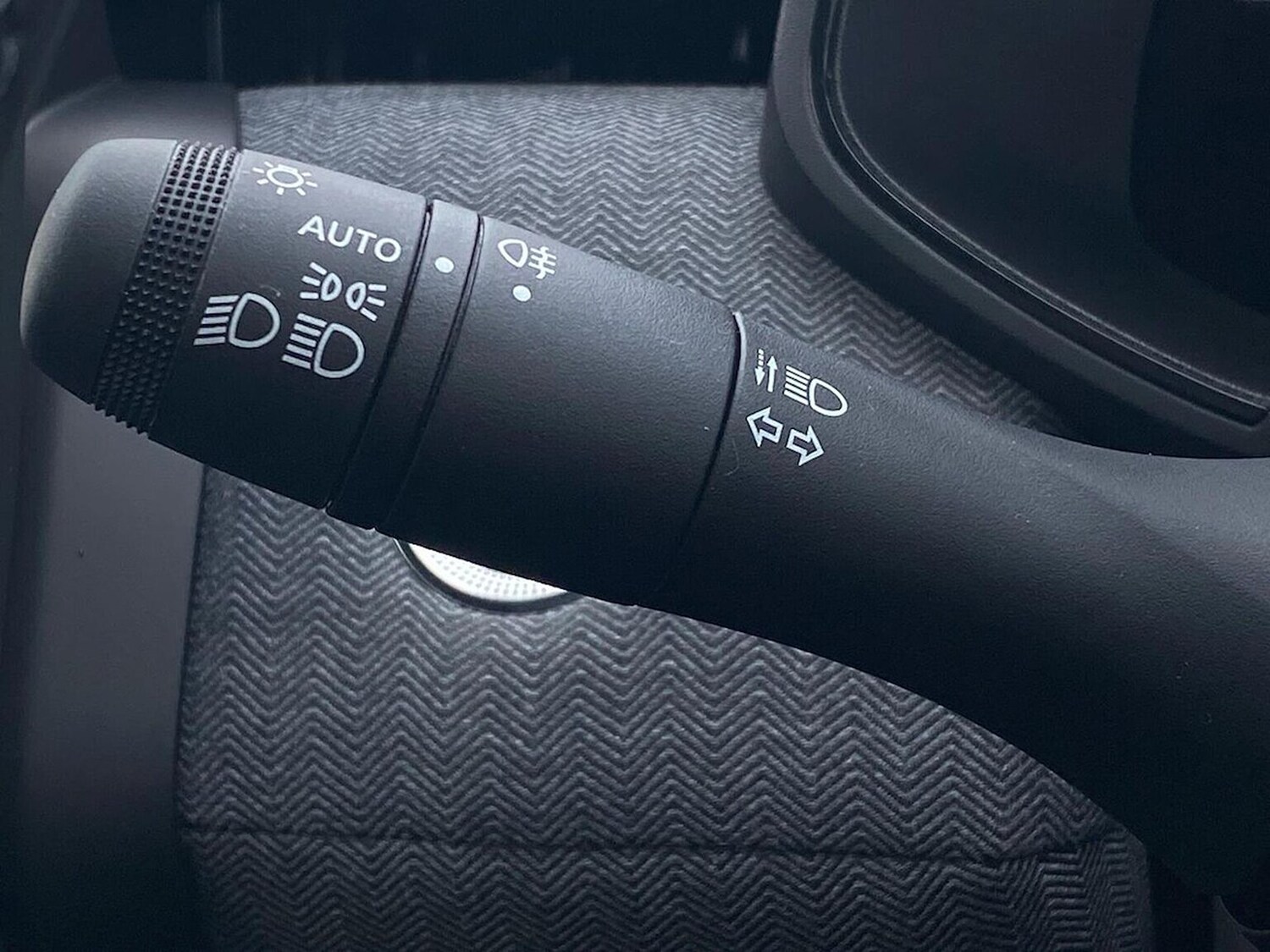 Used Renault Clio 2025 for sale - 77489668: Photo 21