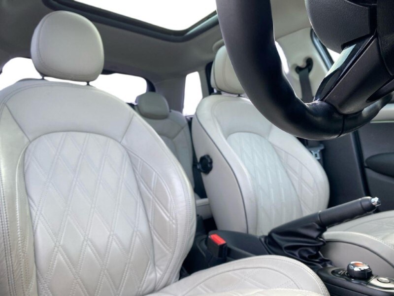 Used MINI Hatch 2019 for sale - 77545381: Photo 11