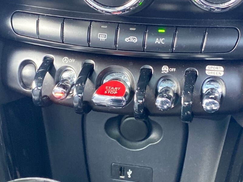 Used MINI Hatch 2019 for sale - 77545381: Photo 19