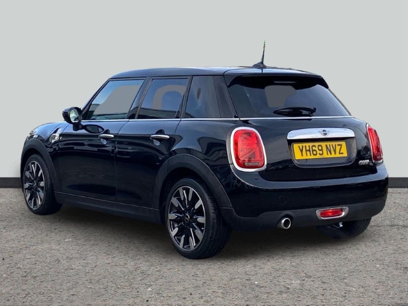 Used MINI Hatch 2019 for sale - 77545381: Photo 2