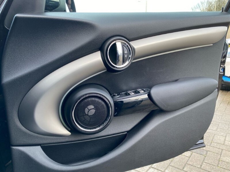 Used MINI Hatch 2019 for sale - 77545381: Photo 22