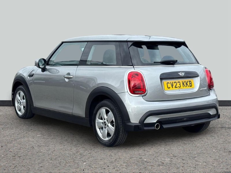 Used MINI Hatch 2023 for sale - 77830057: Photo 2