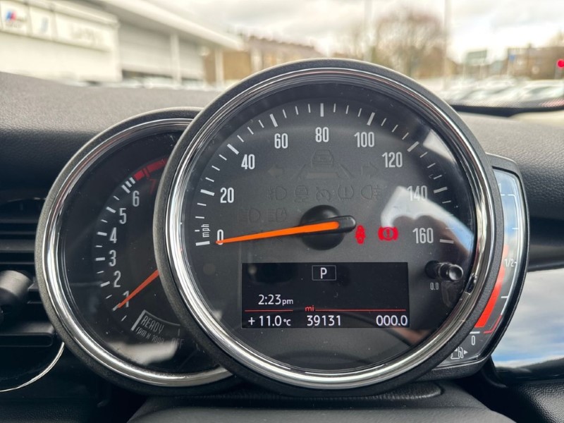 Used MINI Hatch 2023 for sale - 77830057: Photo 9