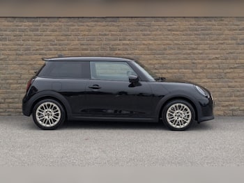 Used MINI Cooper 2025 for sale - 79703385: Photo