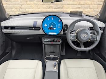 Used MINI Cooper 2025 for sale - 79703385: Photo